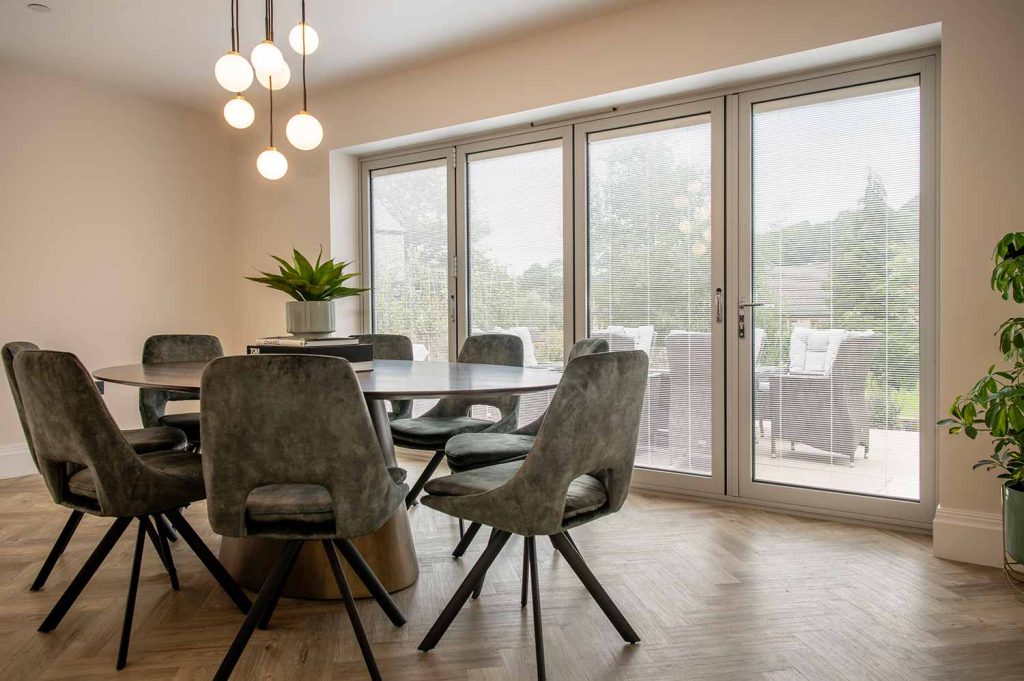 Futureglaze integral blinds