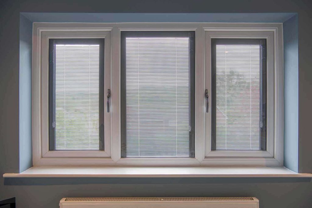 Futureglaze integral blinds